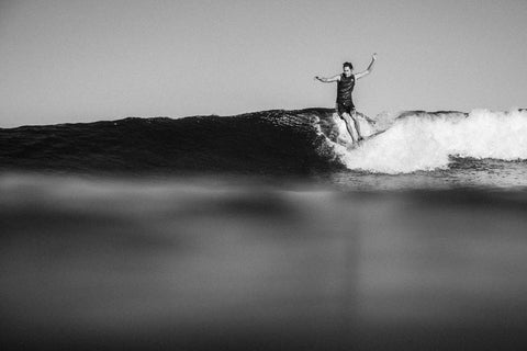 SURFING